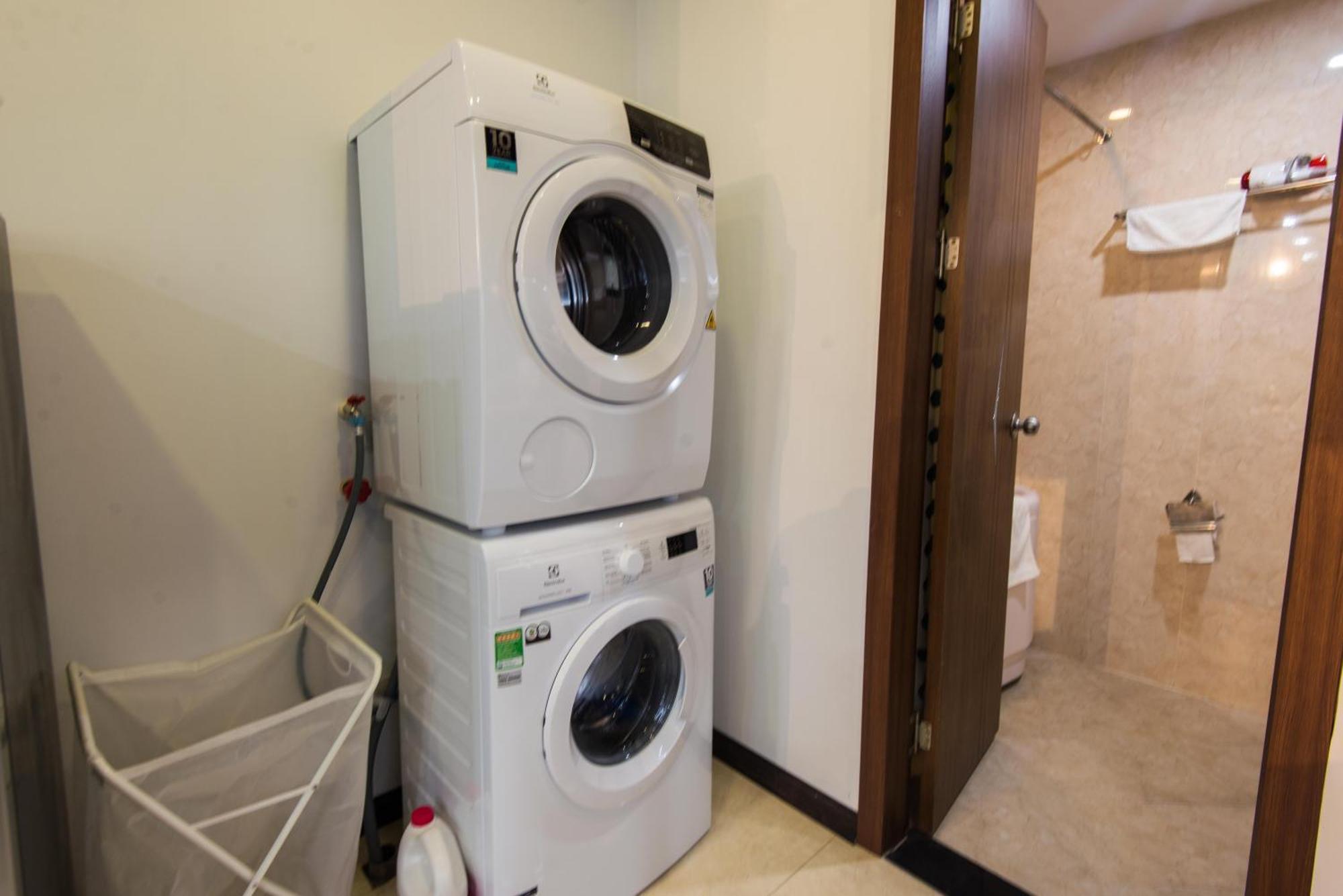 Housing22 Service 20 Linh Lang Apartment Hanoi