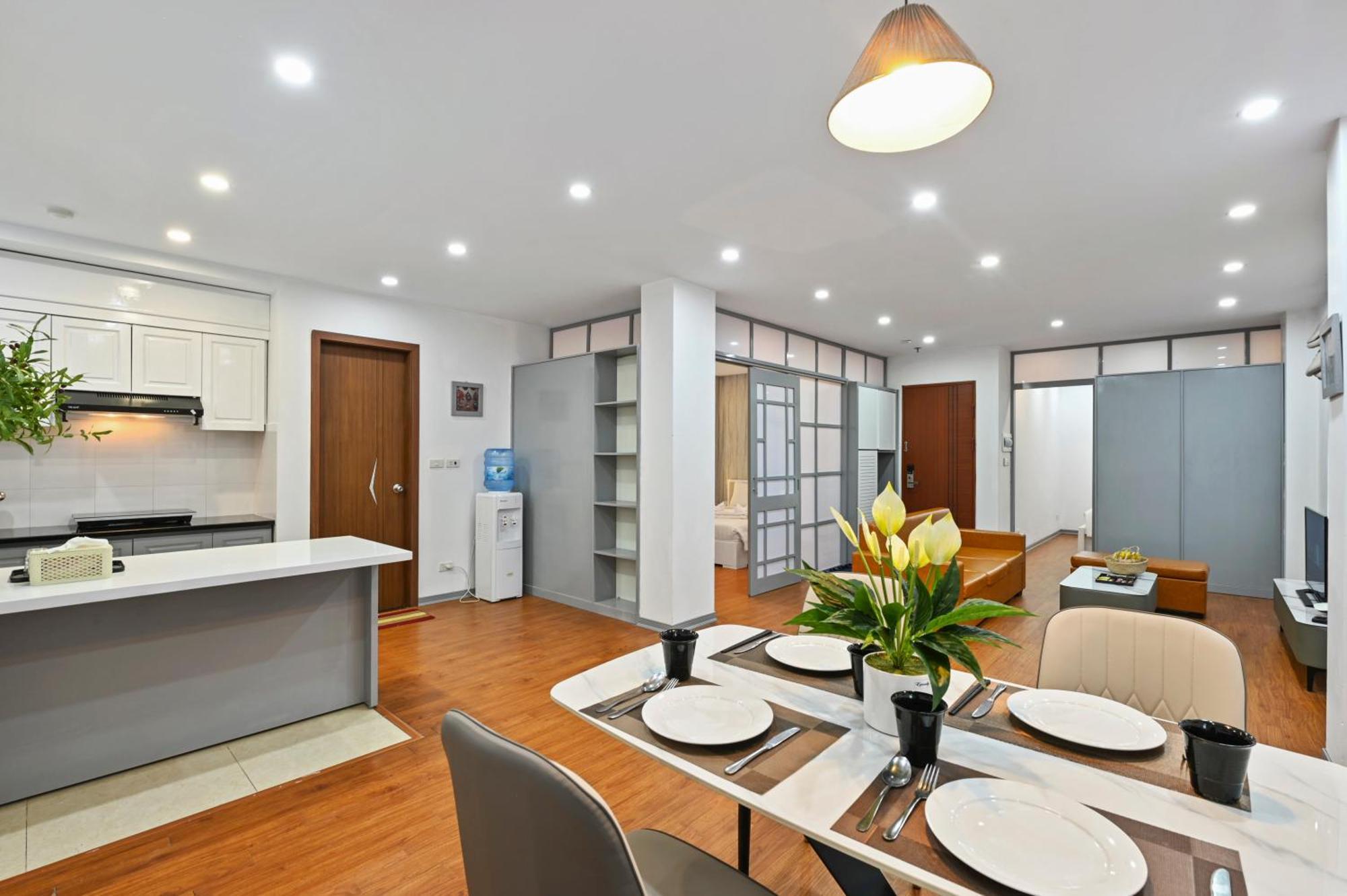 Housing22 Service 20 Linh Lang Apartment *