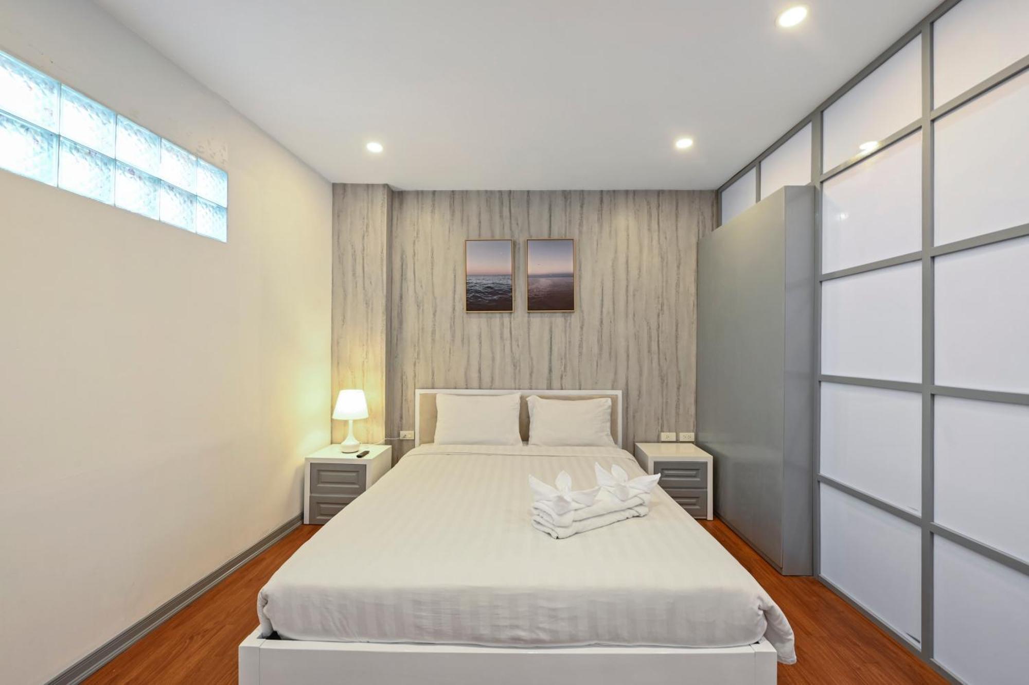Housing22 Service 20 Linh Lang Apartment
