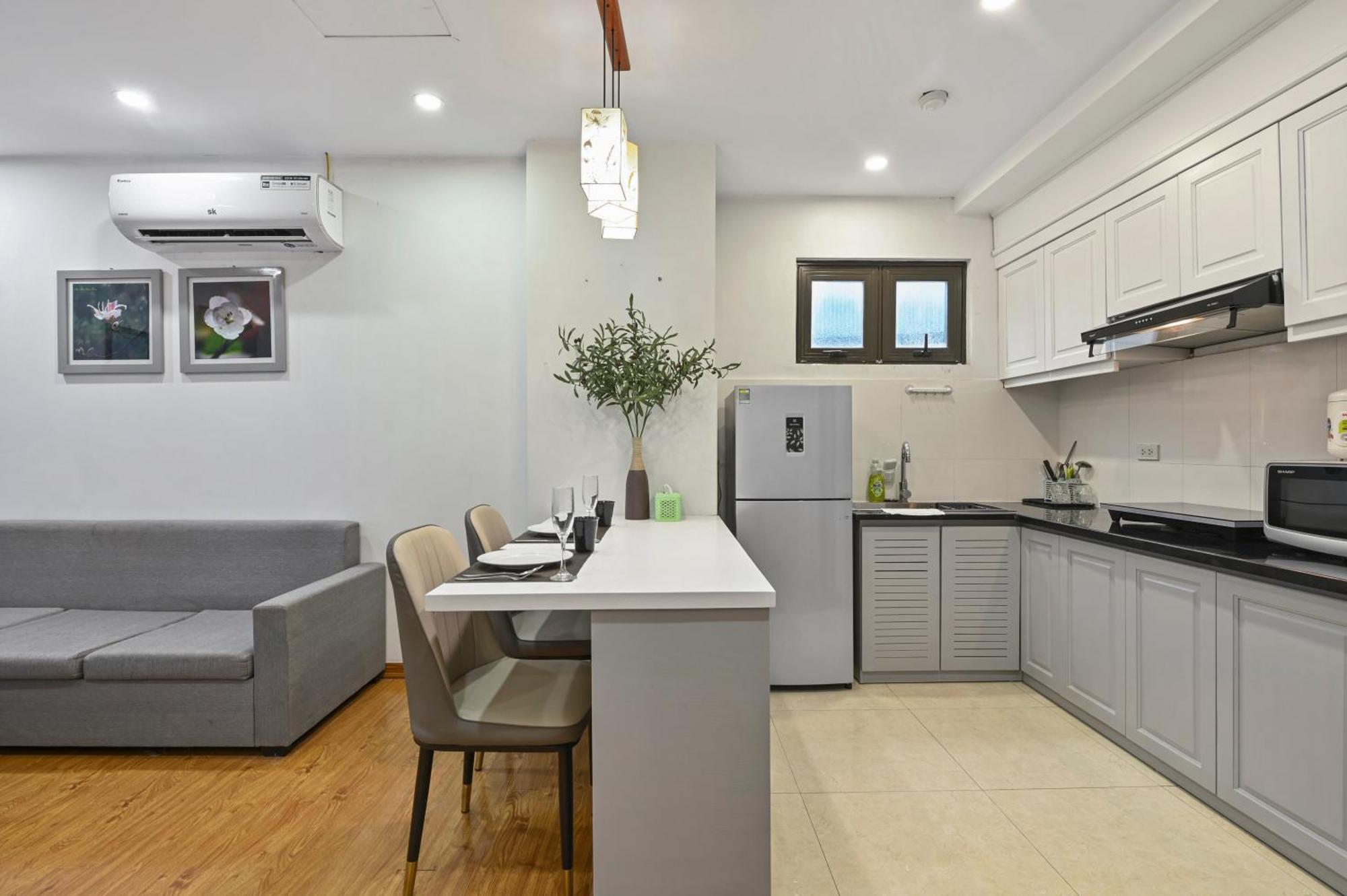 Housing22 Service 20 Linh Lang Apartment