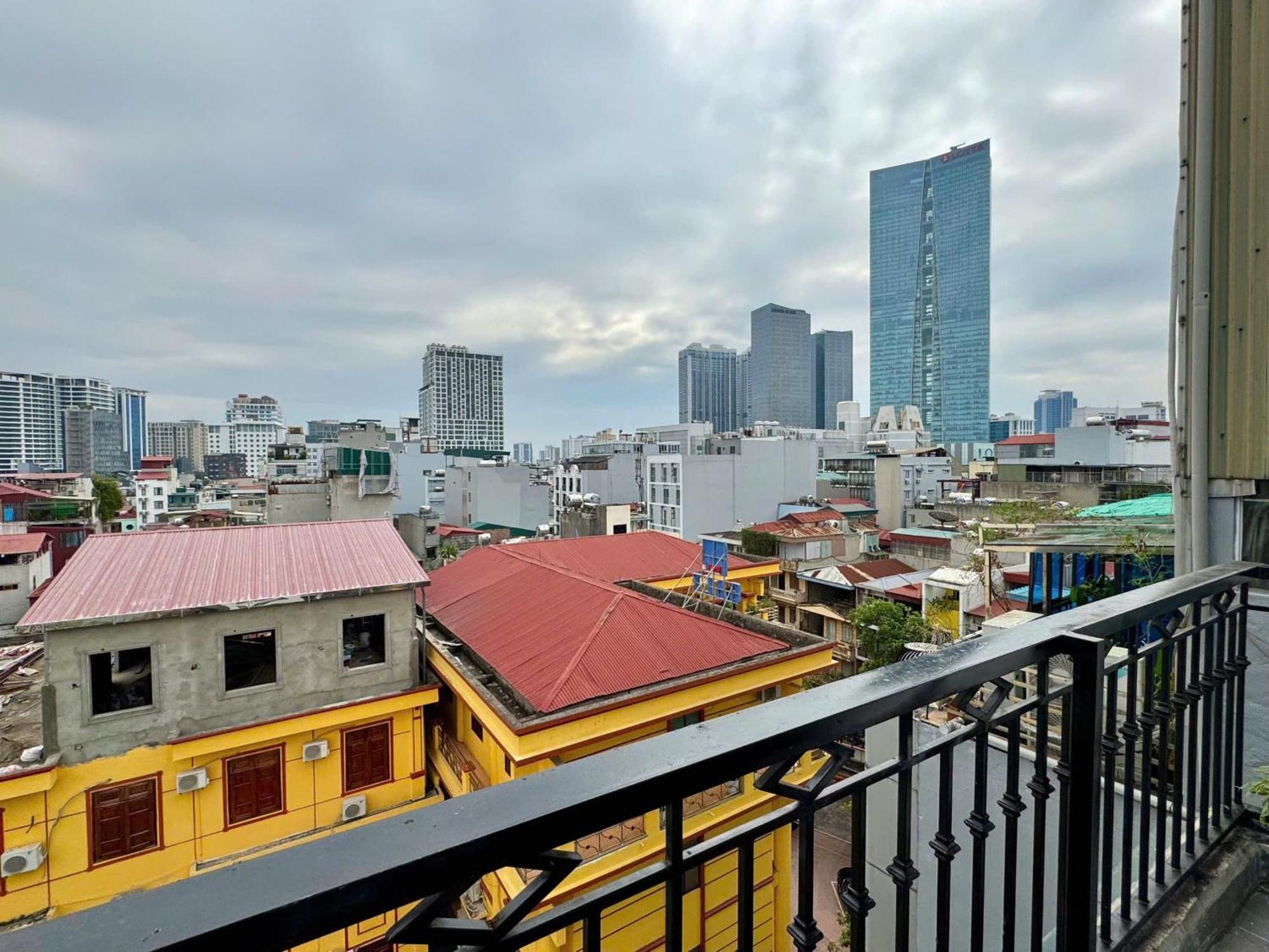 Apartment Housing22 Service 20 Linh Lang Hanoi