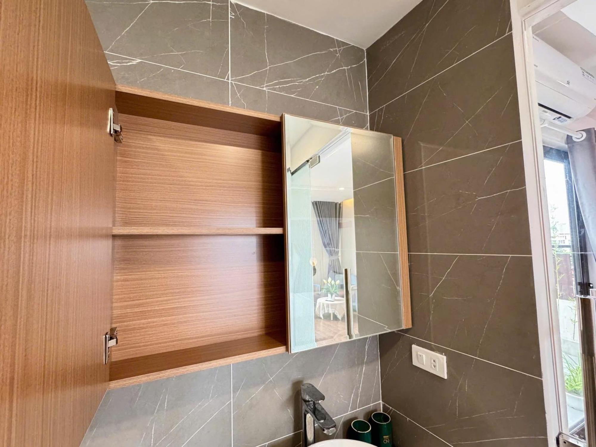 Housing22 Service 20 Linh Lang Apartment *