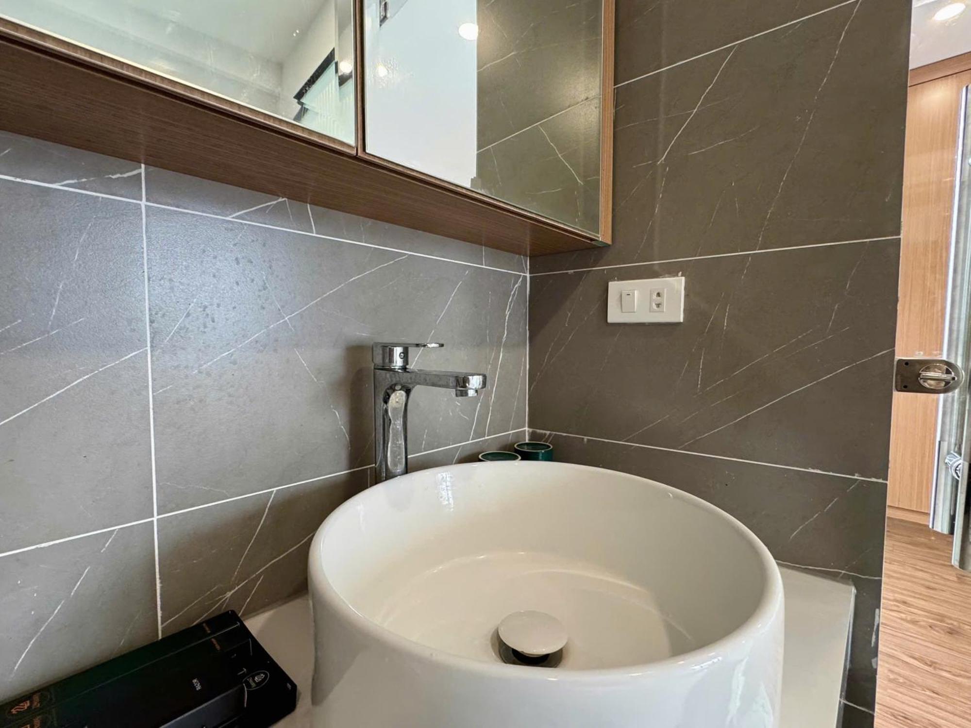 Apartment Housing22 Service 20 Linh Lang