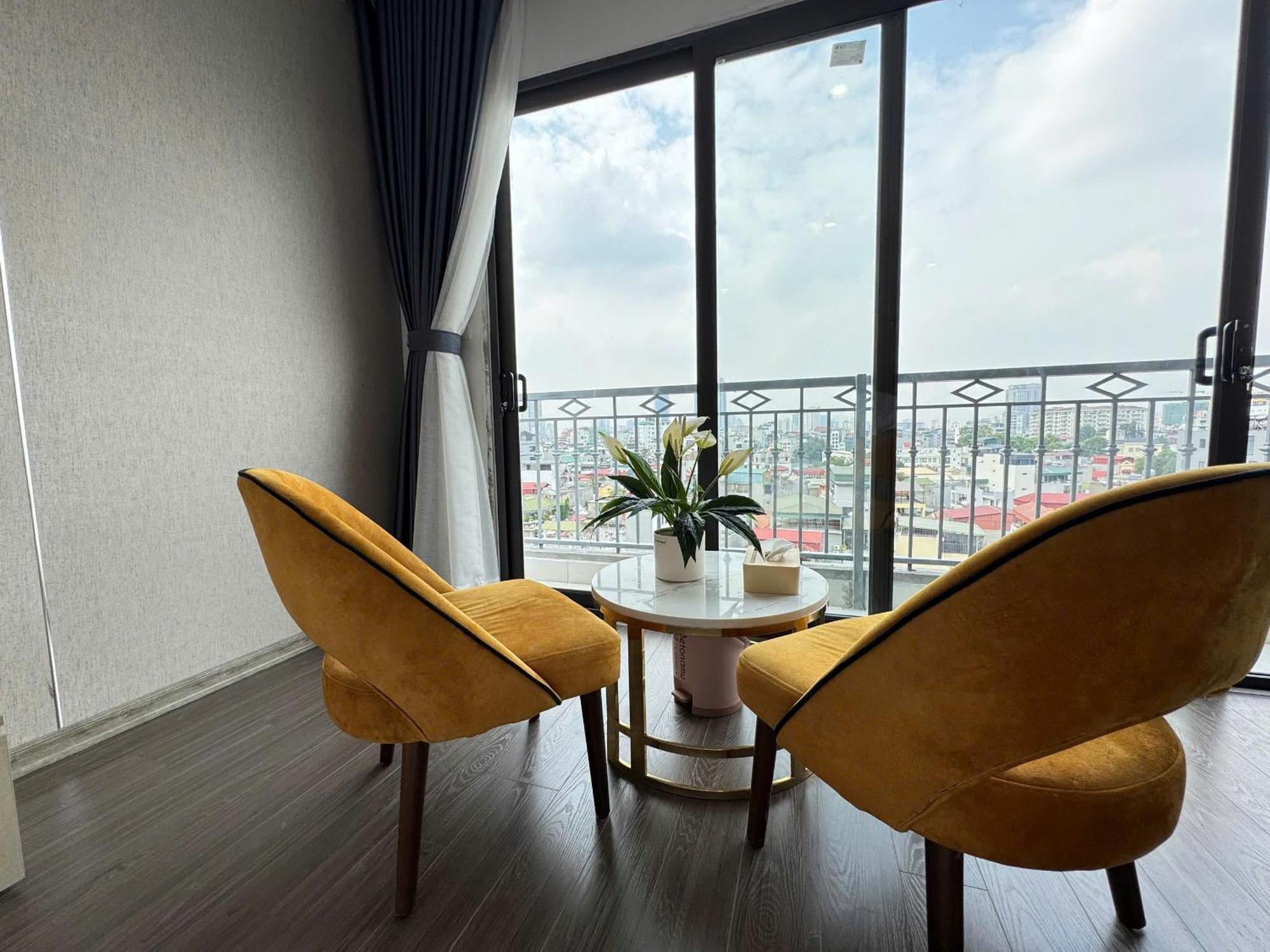Housing22 Service 20 Linh Lang Hanoi