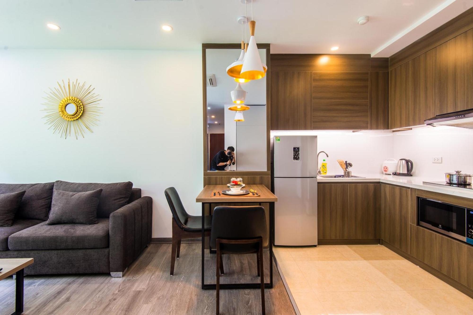 Housing22 Service 20 Linh Lang Apartment Hanoi