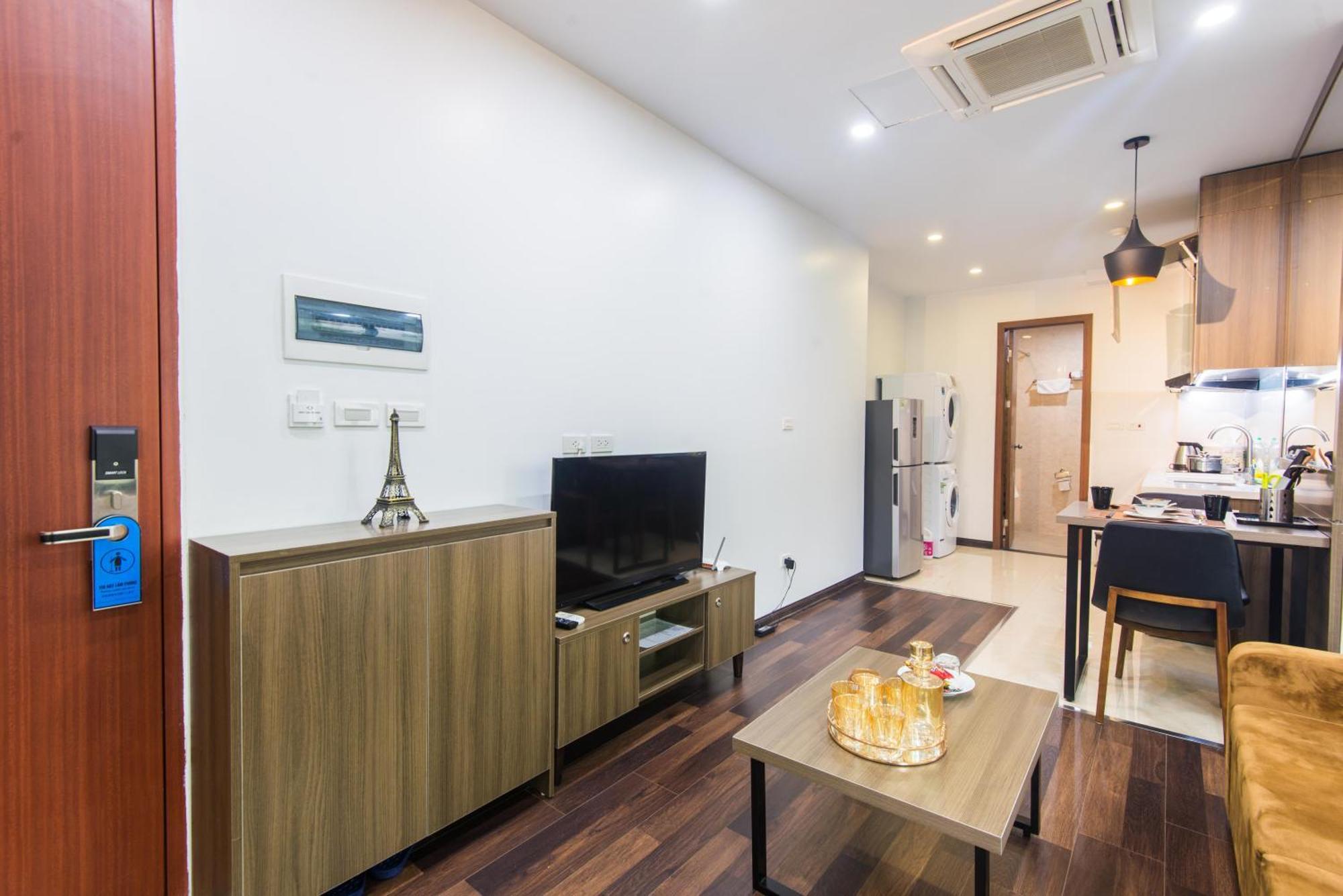 Apartment Housing22 Service 20 Linh Lang