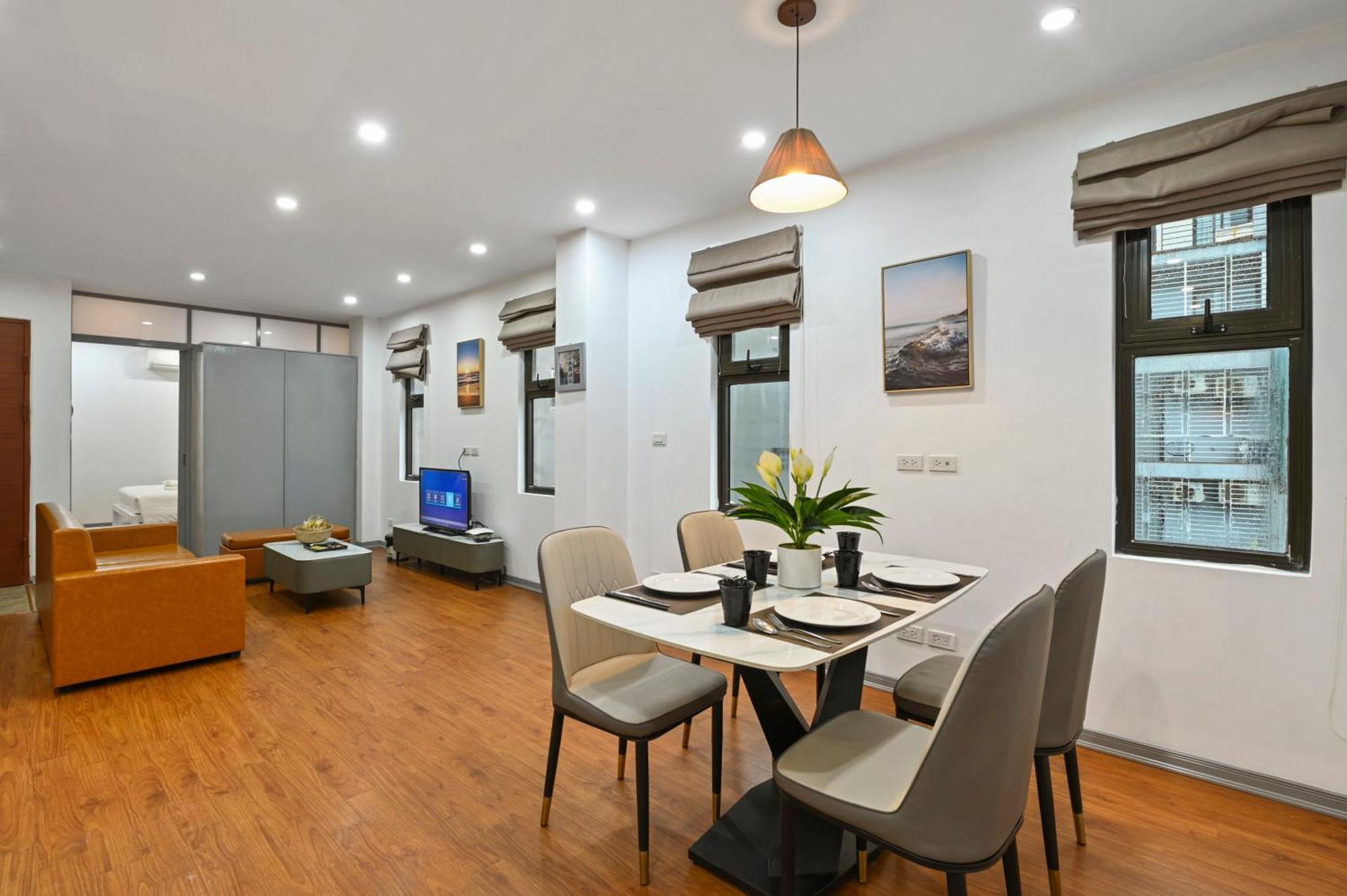 Housing22 Service 20 Linh Lang Apartment *