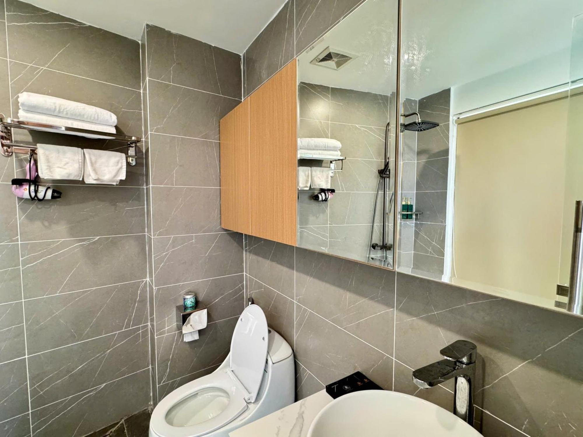 Apartment Housing22 Service 20 Linh Lang