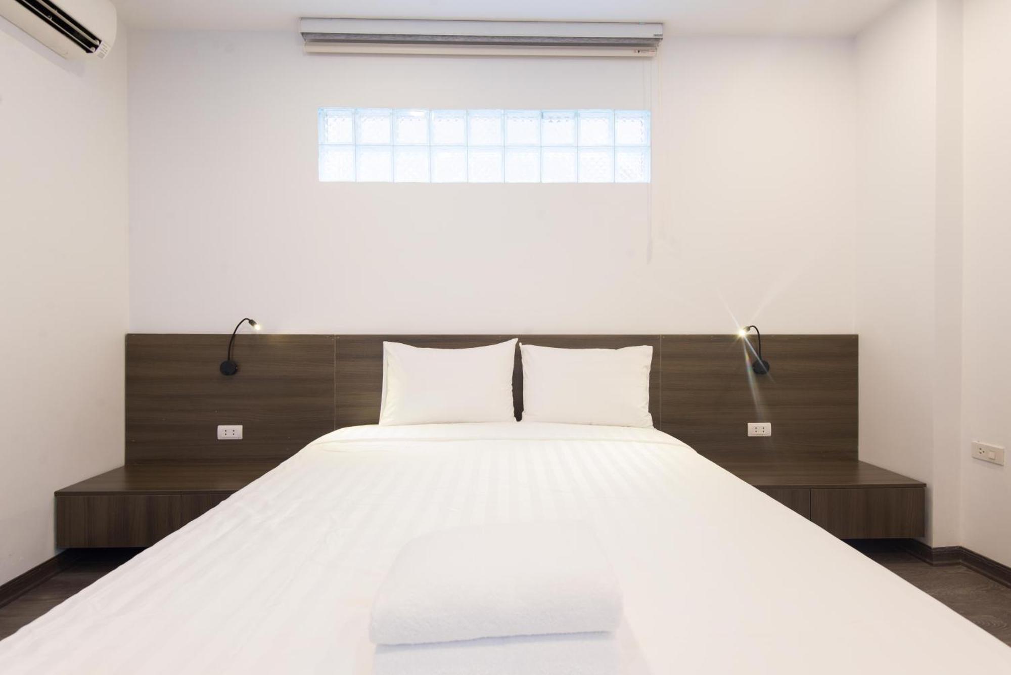 Housing22 Service 20 Linh Lang Hanoi